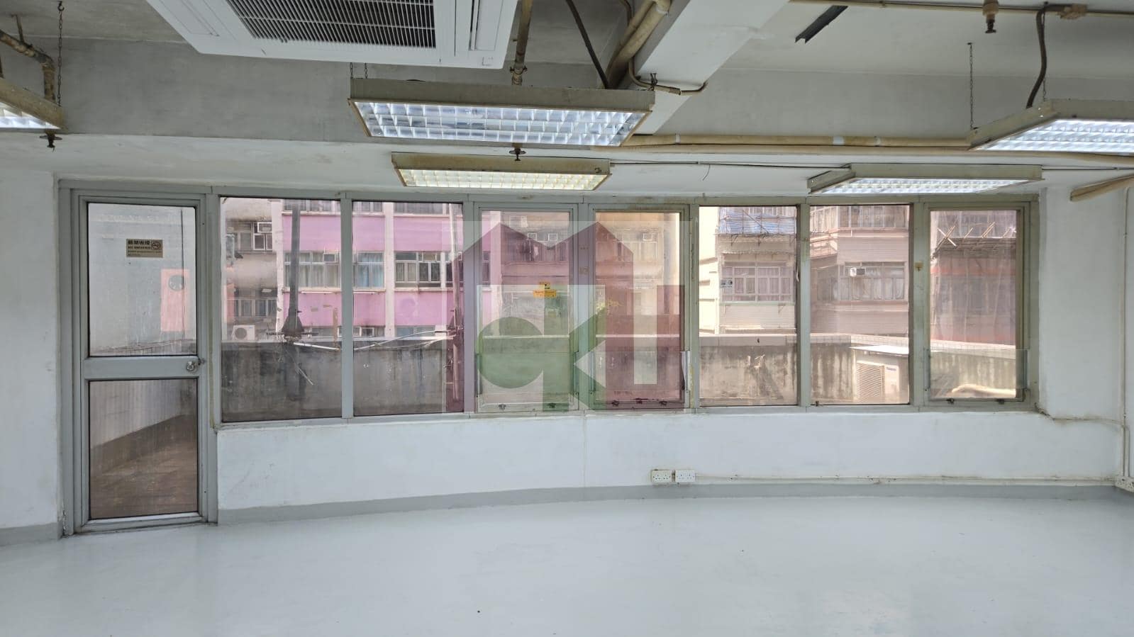 202 Centre building or unit photo